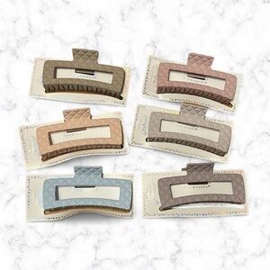 XL Set of 6 Claw clips with a quilted design in a great muted color palette
